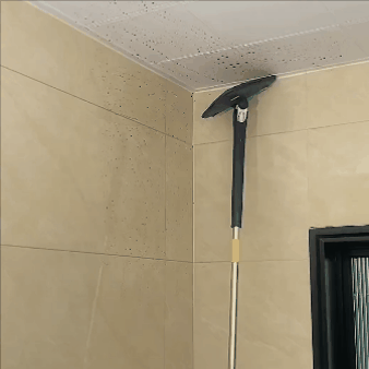 TwistClean™ 360° Triangle Magic Mop